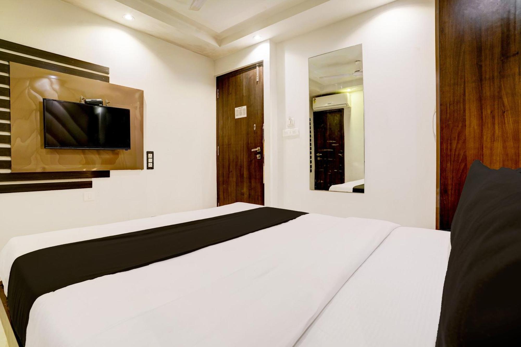Super Hotel O Mumbai Central Formerly Park Palace מראה חיצוני תמונה