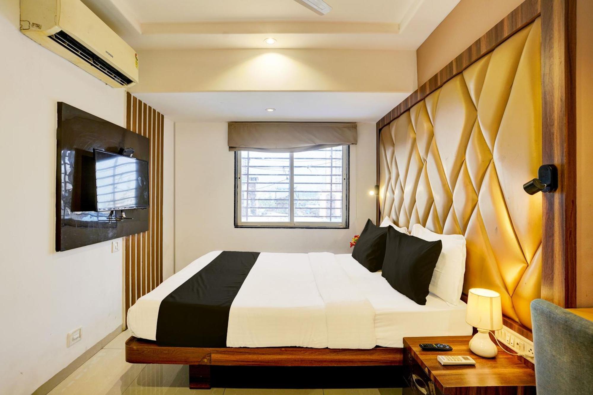 Super Hotel O Mumbai Central Formerly Park Palace מראה חיצוני תמונה